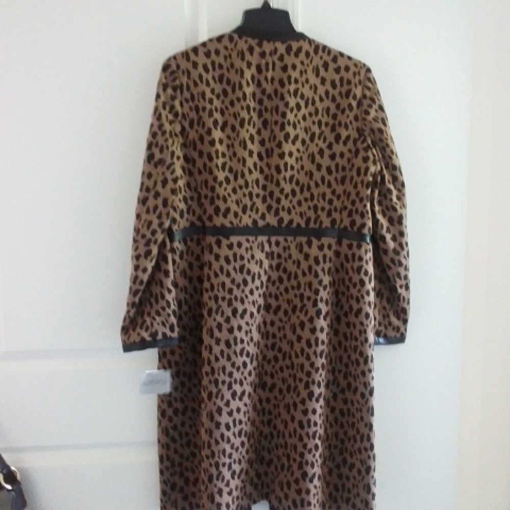 NWT Leopard Print Women's Coat - Picture 7 of 7